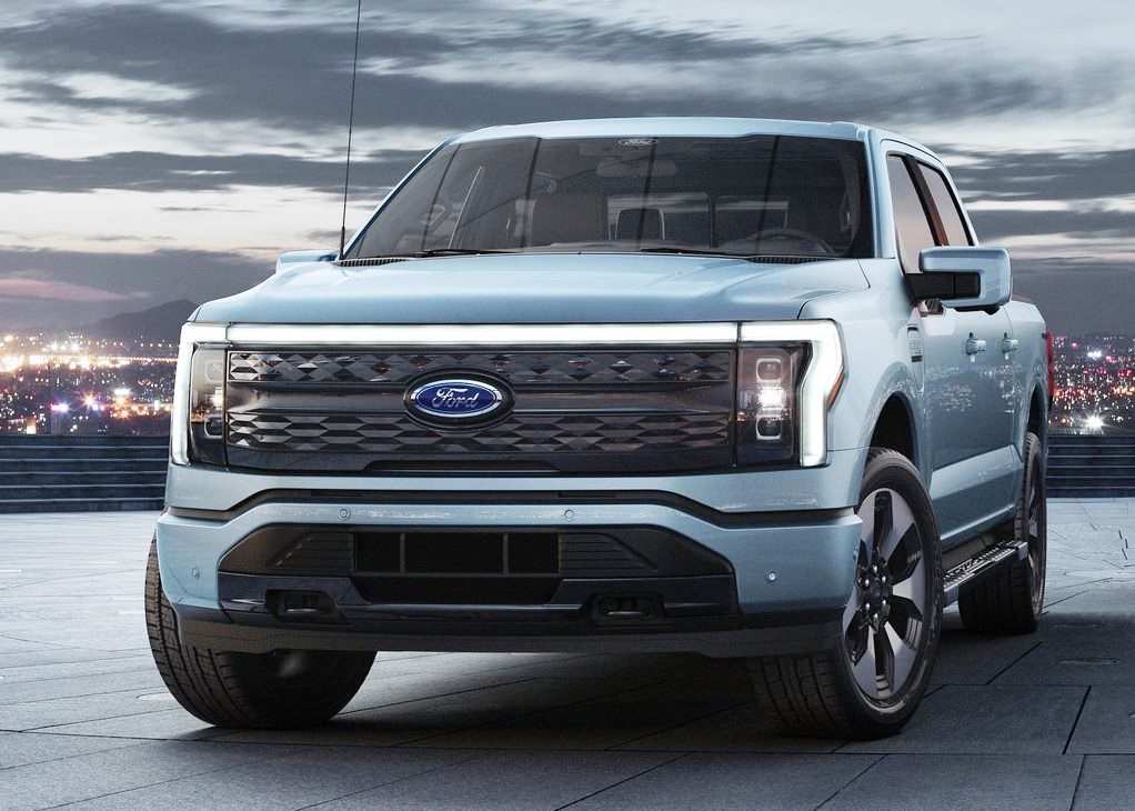 Ford F 150 Lightning revealed
