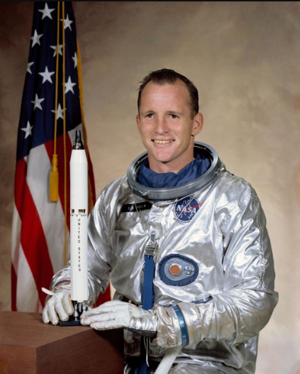 Edward H. was the first U.S. space airship to perform a space wall on June 3, 1965