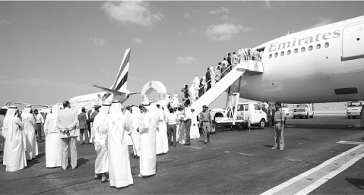 Origin to Global Leadership: Emirates' Journey (1985-2024)